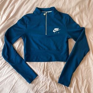 Nike Cropped Zip Up
